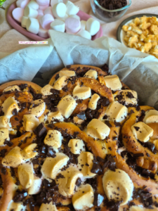 Baked S'mores Sweet Rolls 