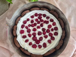 Filling for Black Forest Spiral Gateau. 